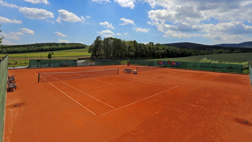 UTC2_tennisplatz